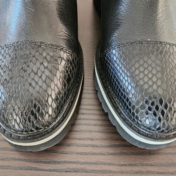 Donald J. Pliner Tinsley Black Boot 7M - Picture 8 of 11